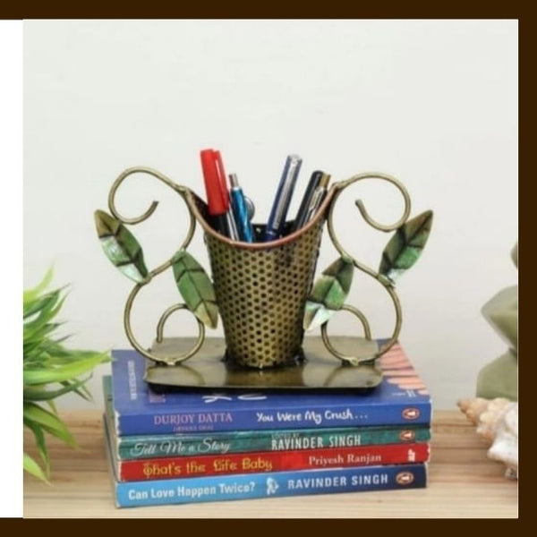 MATAL TABLE DECOR HAND I CRAFTS BASKET PEN STAND
