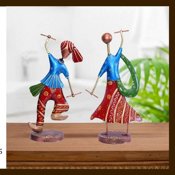 MATAL TABLE DECOR HAND I CRAFTS DANDIYA  COUPLE  BLUE