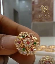 Multicolor Stone impon ground kamalu