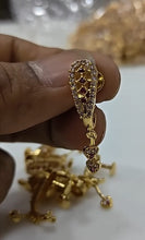 Jay model tops R80075